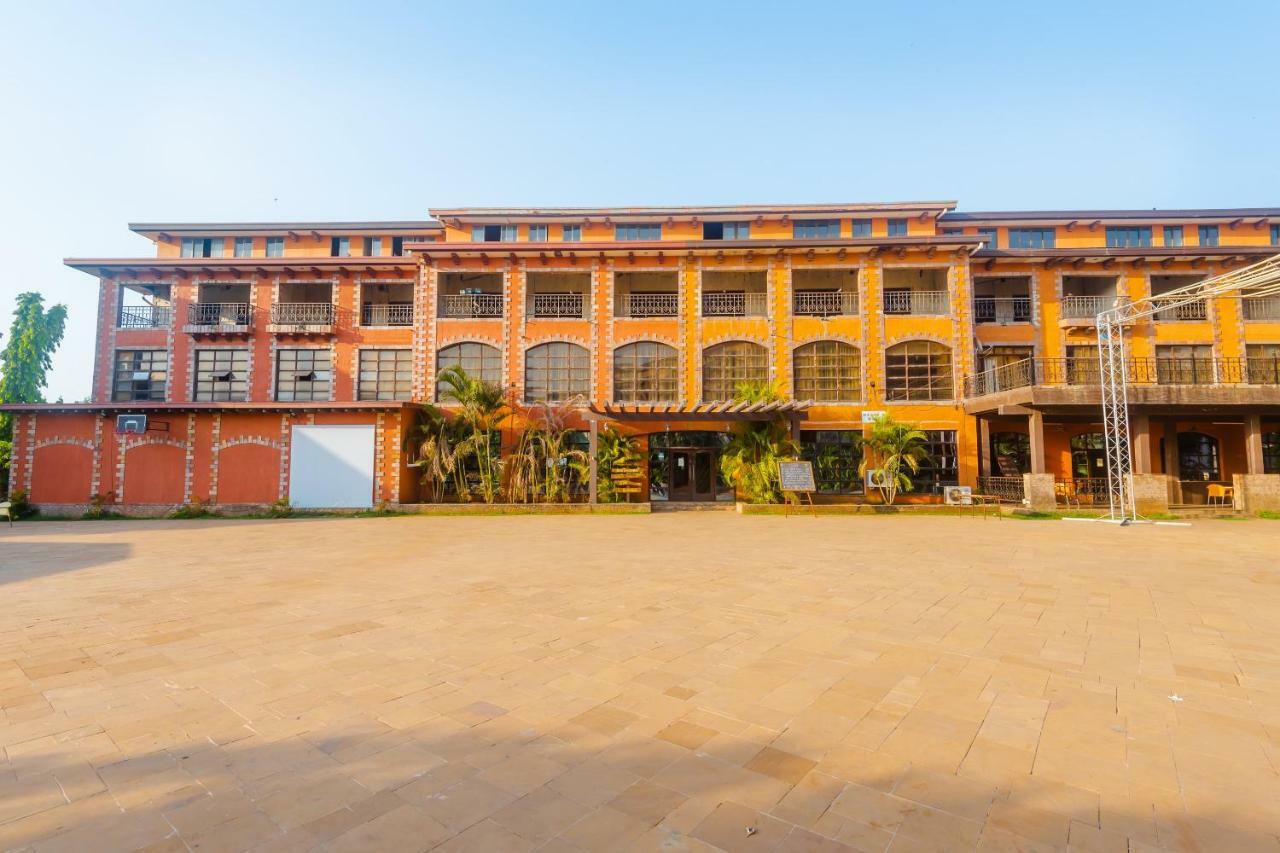 Capital O 35403 Discover Resorts Neral Bagian luar foto